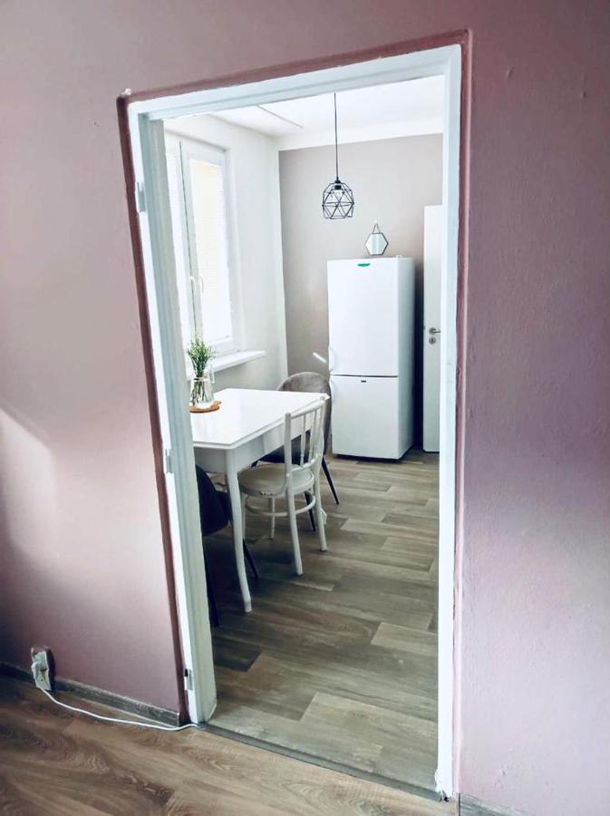 Apartman Domov 데친 외부 사진