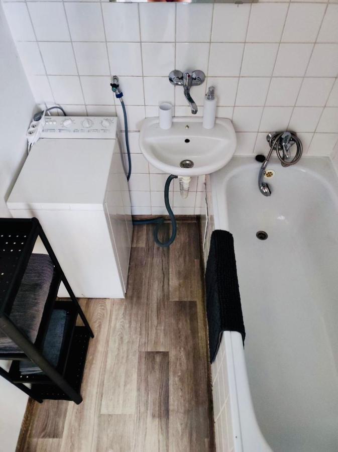 Apartman Domov 데친 외부 사진